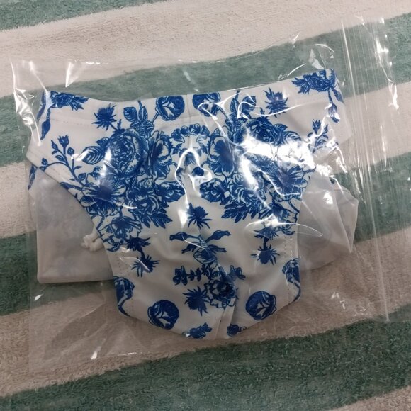 NWOT GREAT ASIA SWIM BRIEF, BLUE FLOWERS ON WHITE, ASIAN SIZE "L" - Picture 6 of 6